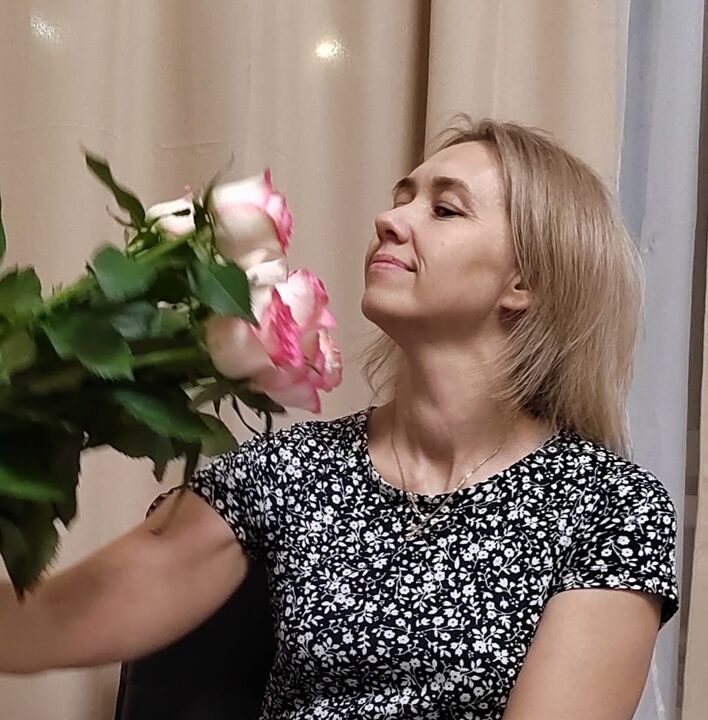 Irina Rozha, addetta alle pulizie dei treni